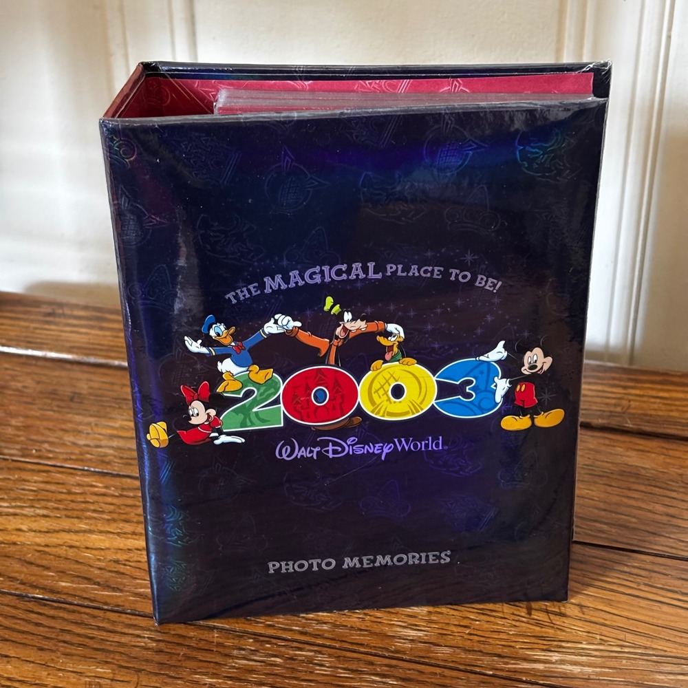 Walt Disney World 2003 Photo Album NEW 4x6